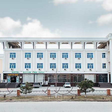 Buyuk Ipak Yo'Li Hotel Наманган Екстер'єр фото