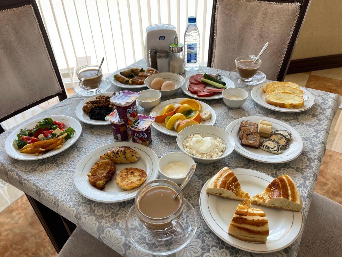 Buyuk Ipak Yo'Li Hotel Наманган Екстер'єр фото