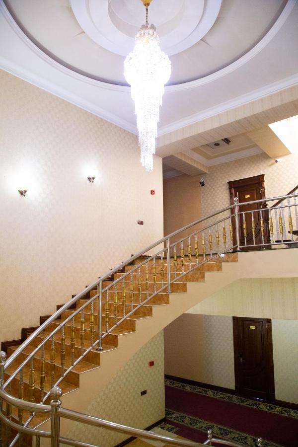 Buyuk Ipak Yo'Li Hotel Наманган Екстер'єр фото
